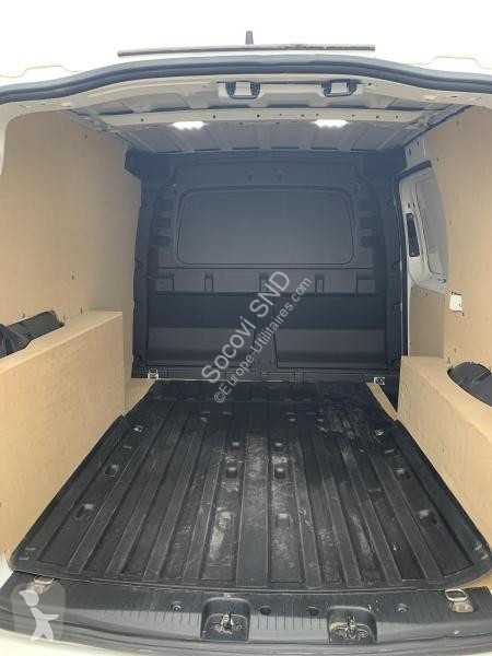 Véhicule utilitaire Volkswagen 2,0 L 109 CV