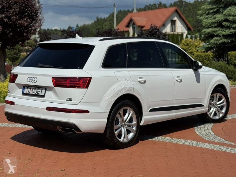 Véhicule utilitaire Audi Q7