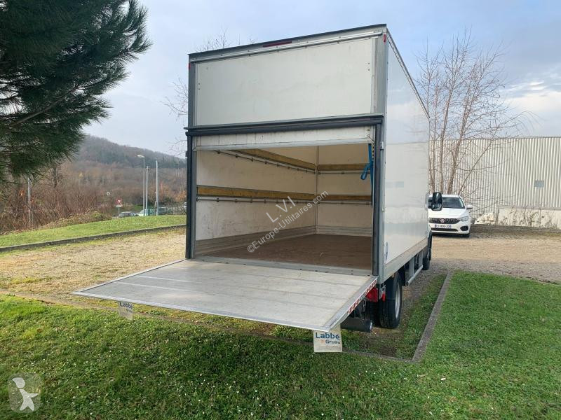Užitkové vozidlo Iveco CCb 35C16H Empattement 4100