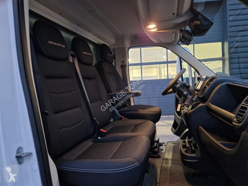 Véhicule utilitaire Fiat BVA CAISSE 30m3