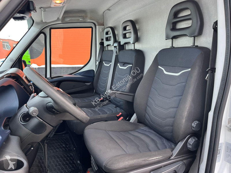 Veículo utilitário Iveco 35S14N CNG! XARIOS 350...