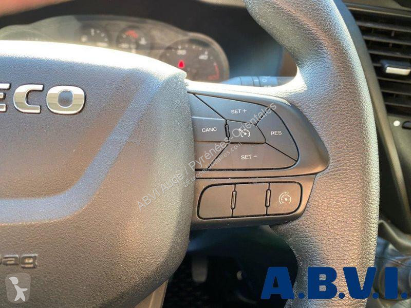 Autoutilitară Iveco CAISSE HAYON 35C16H  3.0L...