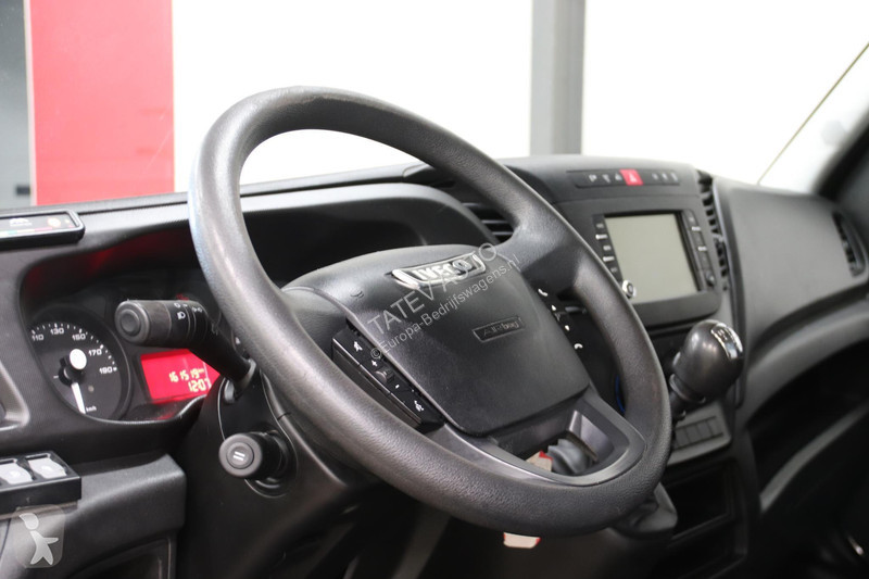 Autoutilitară Iveco 35S16V 2.3 L2H2 FINANCIAL...