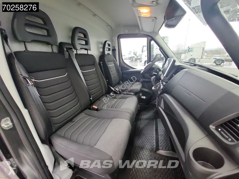 Varevogn Iveco 35S21 3.0L Automaat 2x...
