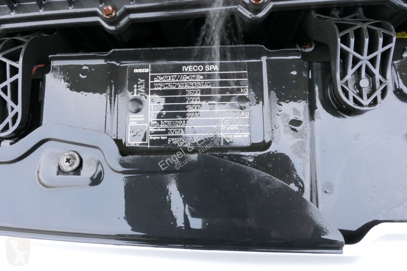 Autoutilitară Iveco Daily 35 S11 C30C AUTOMATIK...