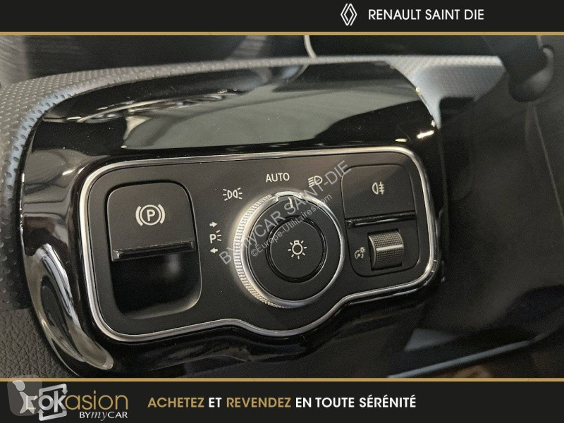 Veicolo commerciale Mercedes CLA Shooting Brake...