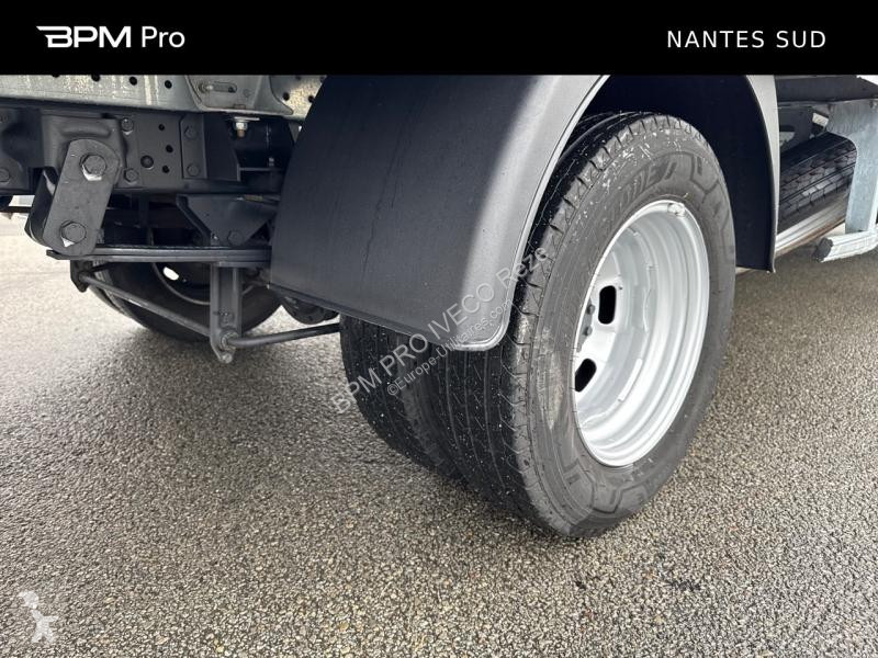Furgoneta Iveco CCb 35C16H3.0 / Caisse + hayon...