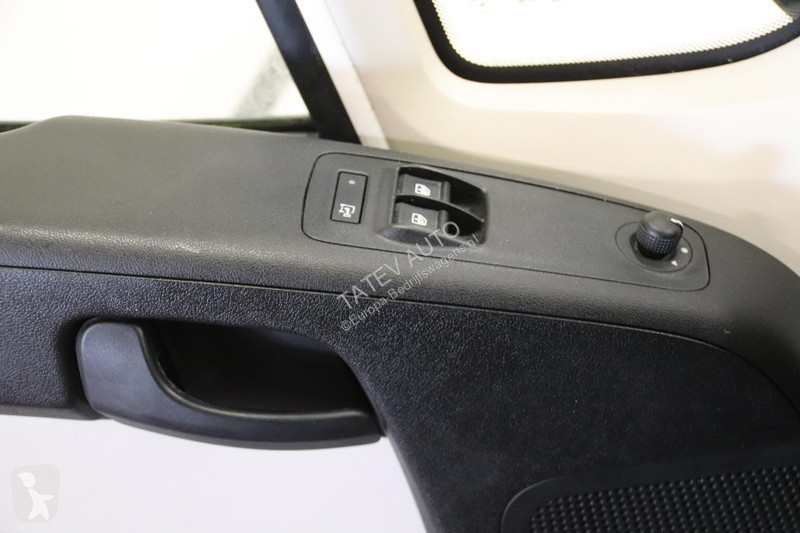 Véhicule utilitaire Peugeot L2H2 DUBBEL CABINE...