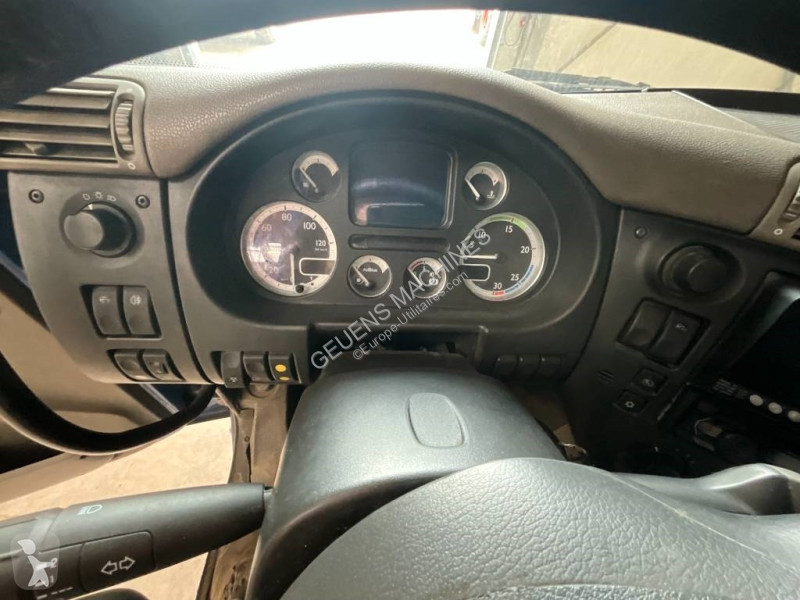 Kamion DAF 75310