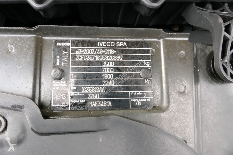 Veículo utilitário Iveco Daily 35 S11 C30C...