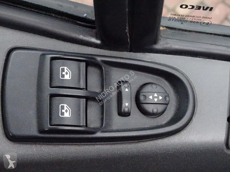 Veículo utilitário Iveco 35.210 PK BE TREKKER...