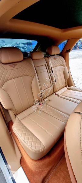 Véhicule utilitaire Bentley BENTAYGA 6.0  W12