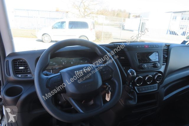 Nyttofordon Iveco 35C16 2,3 Möbelkoffer  FZ.68