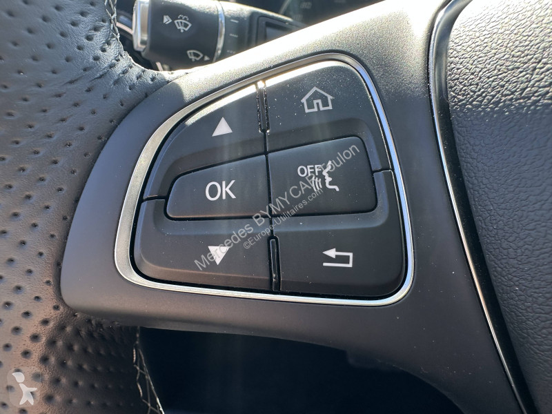 Véhicule utilitaire Mercedes Marco Polo 250d...