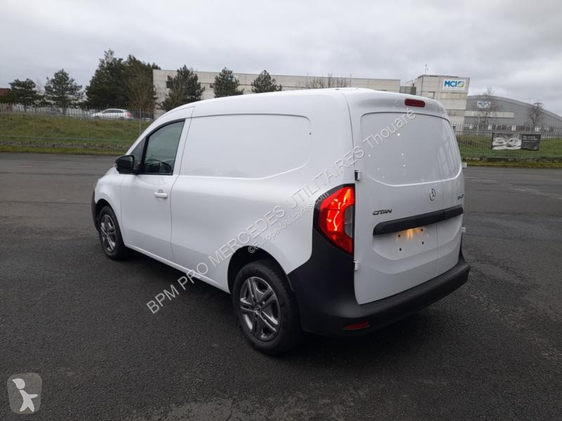 Véhicule utilitaire Mercedes 110 CDI Long Pro 5cv