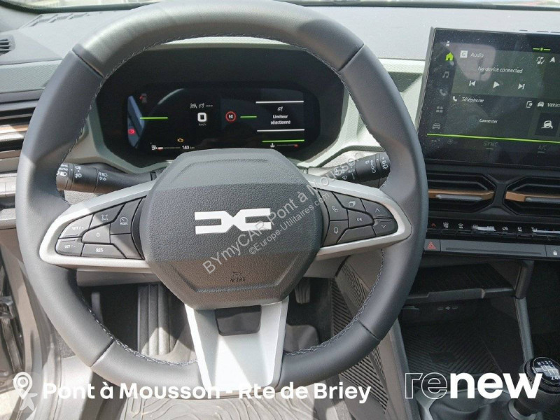 Autoutilitară Dacia Bigster TCe 140