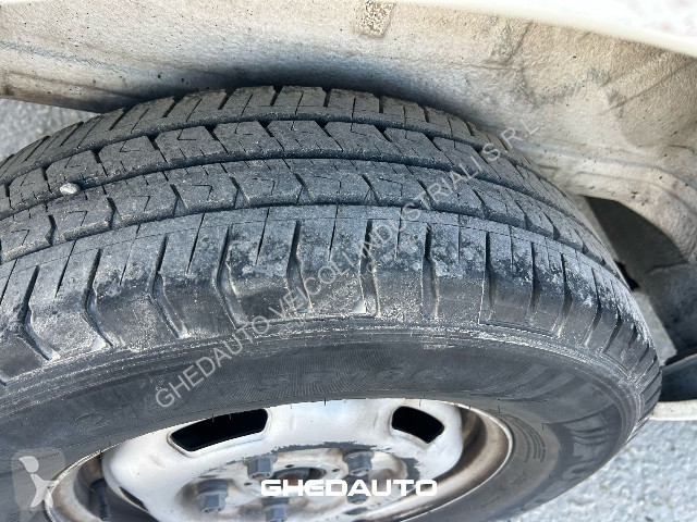 Furgoneta Ford Transit VI 330 FWD 2006 -...