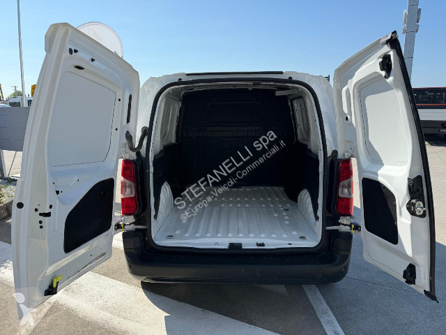 Autoutilitară Opel COMBO 1.5 75