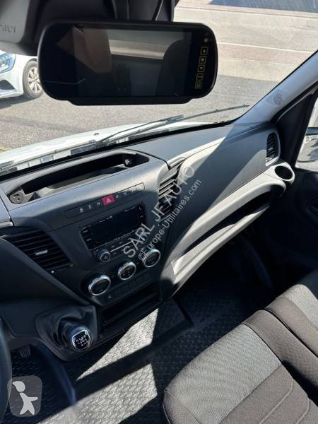 Véhicule utilitaire Iveco