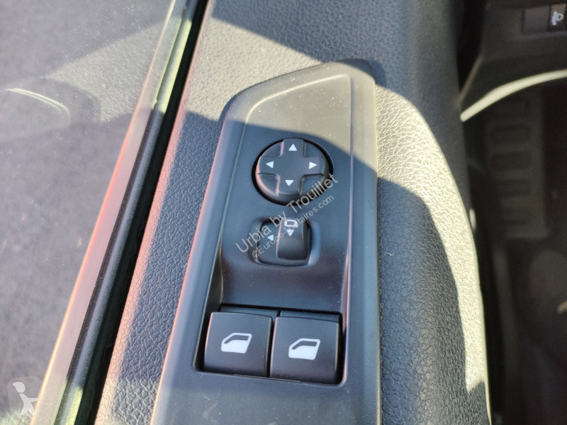 عربة نفعية Fiat FRIGO BLUEHDI 145 M BVM6 -...