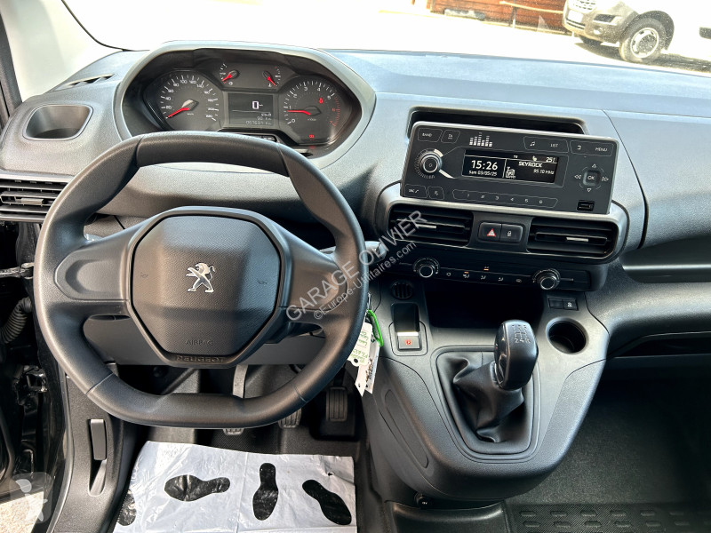 Peugeot Standard 650KG 1.5 Bluehdi Premium BVM5...
