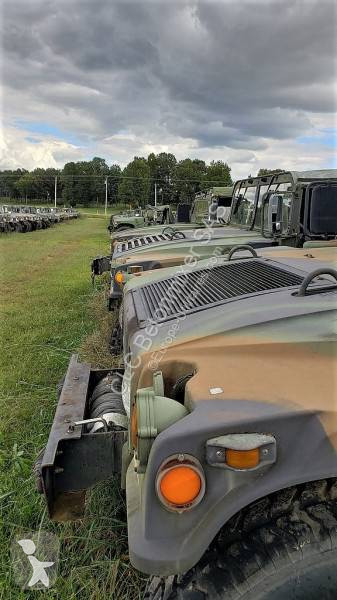 Véhicule utilitaire Hummer