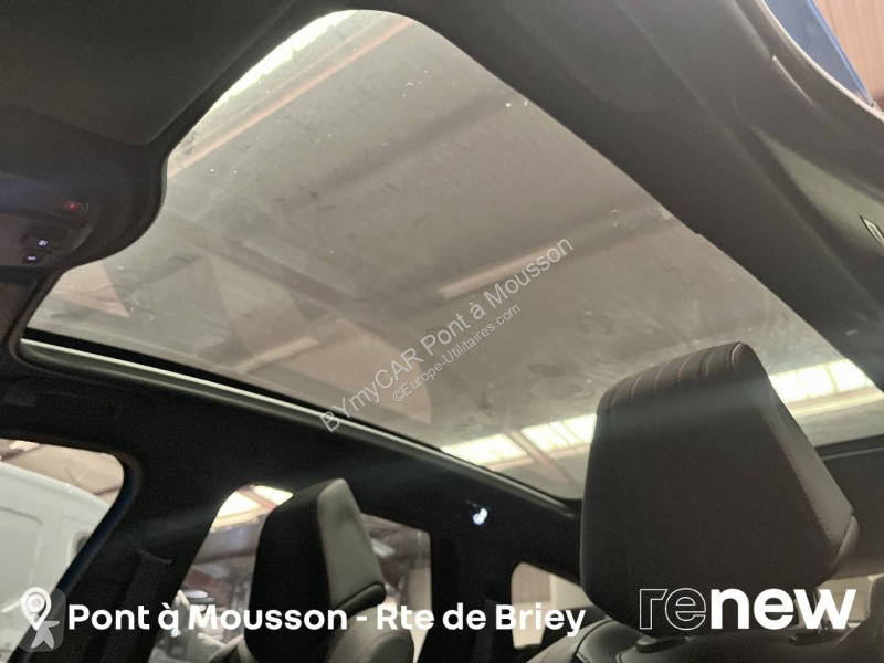 Véhicule utilitaire Peugeot 308 SW PureTech...