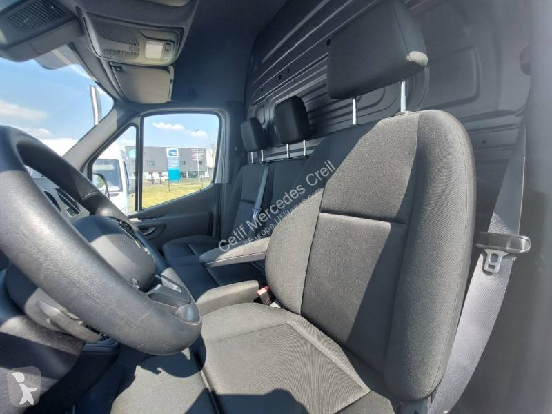 Véhicule utilitaire Mercedes