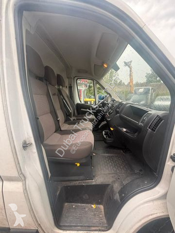 Nyttofordon Peugeot Kasten 330 L1H1 Pro 120...
