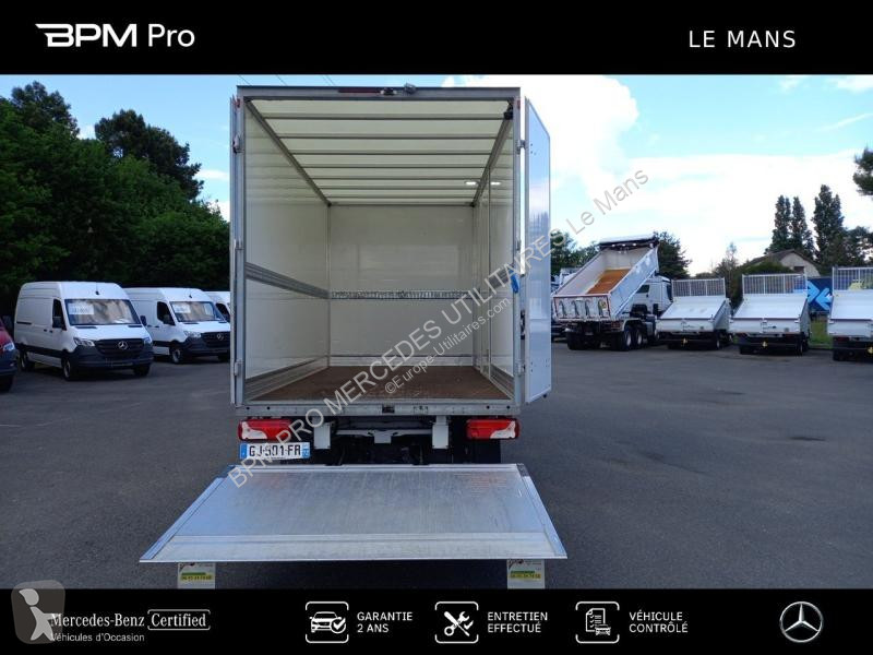 Véhicule utilitaire Mercedes CCb 515 CAISSE...
