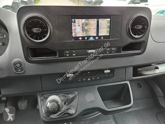 Užitkové vozidlo Mercedes 317 CDI...