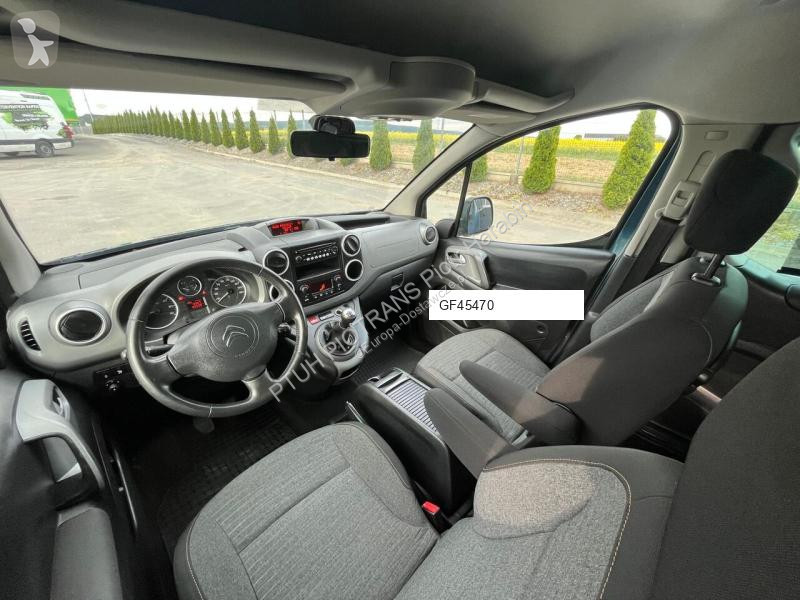 Véhicule utilitaire Citroën BERLINGO MULTISPACE...