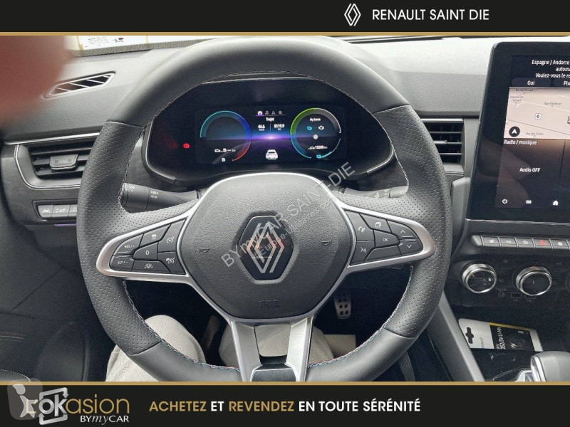 Autoutilitară Renault Arkana E-Tech 145 - 23