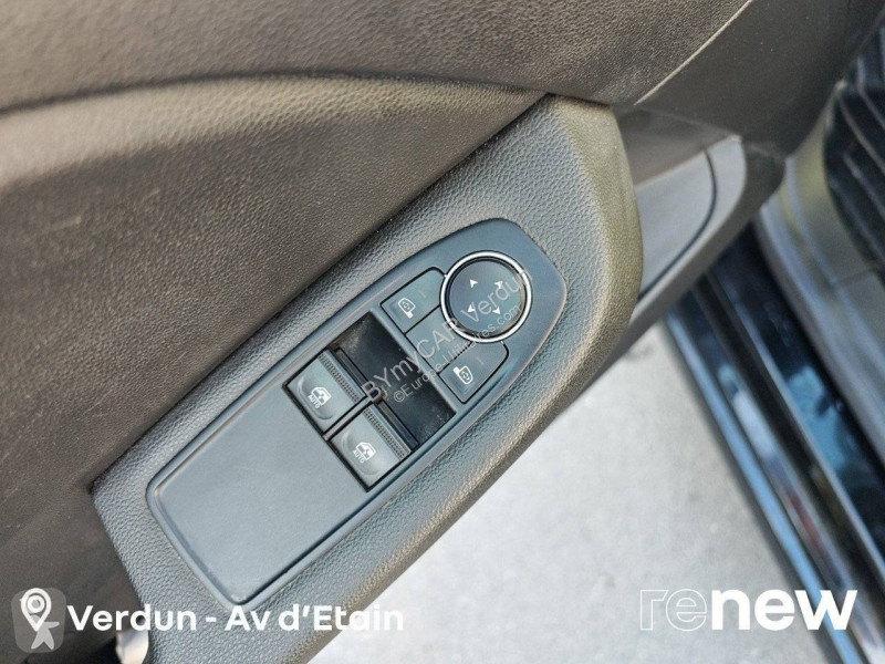 Autoutilitară Renault Clio E-Tech 140 - 21N
