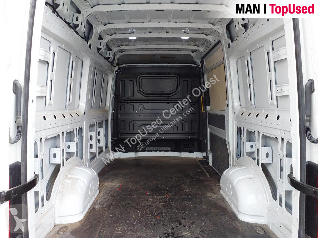 Autoutilitară MAN TGE 3.140 4X2F SB