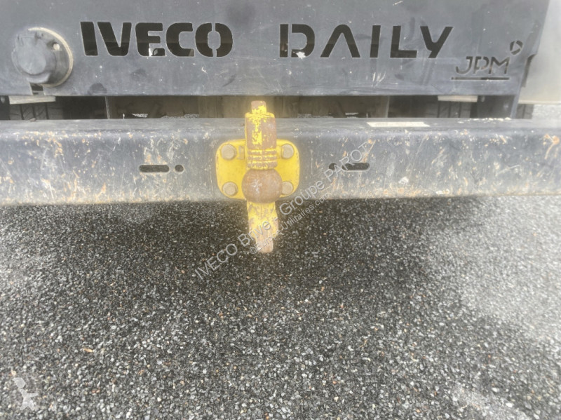 Véhicule utilitaire Iveco 35C16H3.0 empattement...