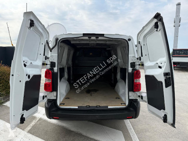 Autoutilitară Opel VIVARO 2.0 120