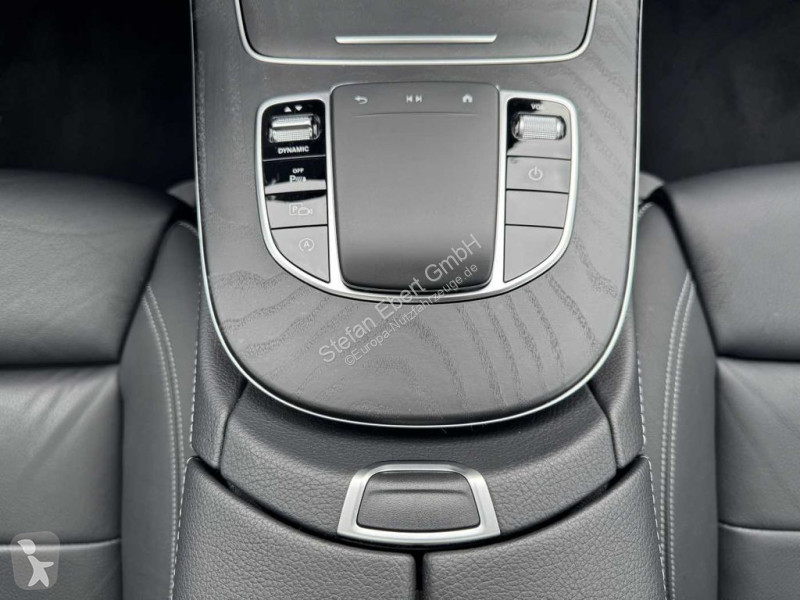 Véhicule utilitaire Mercedes E d...