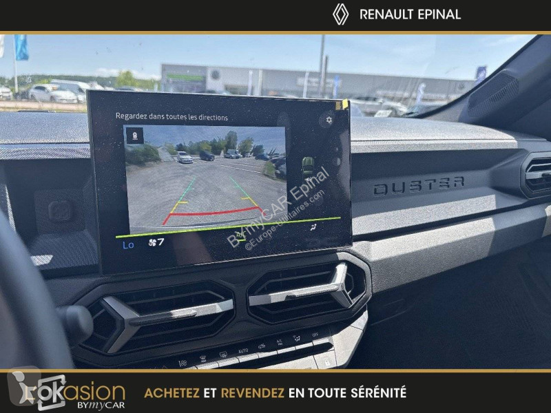 Veicolo commerciale Dacia Duster Hybrid 140