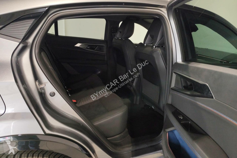 Autoutilitară Renault Rafale E-Tech full hybrid...