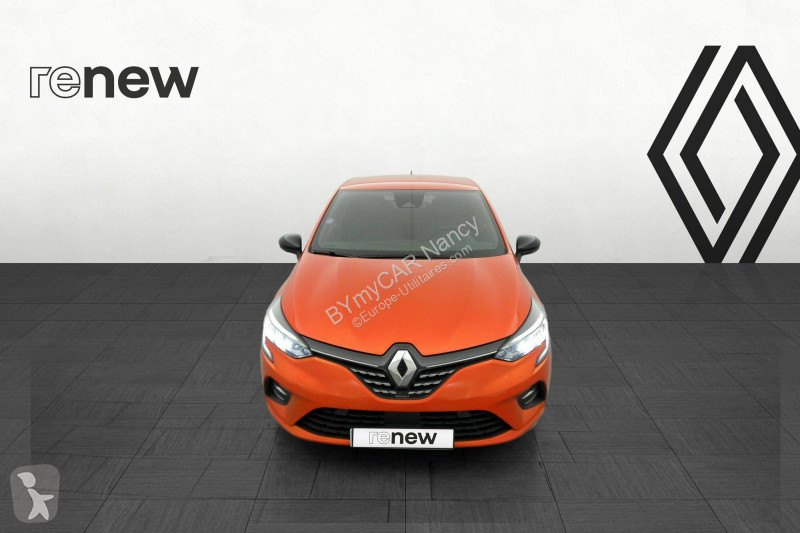 Autoutilitară Renault Clio E-Tech full hybrid 145