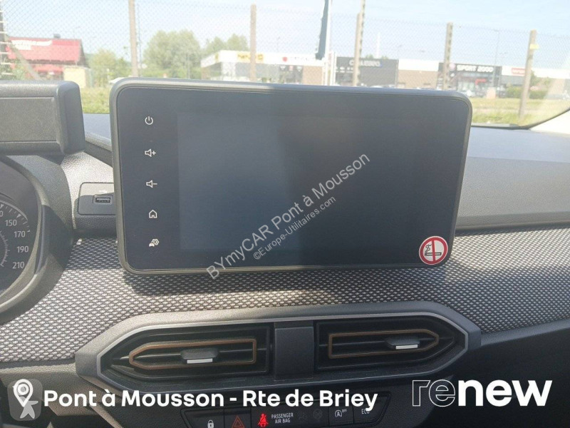 Autoutilitară Dacia Sandero TCe 90