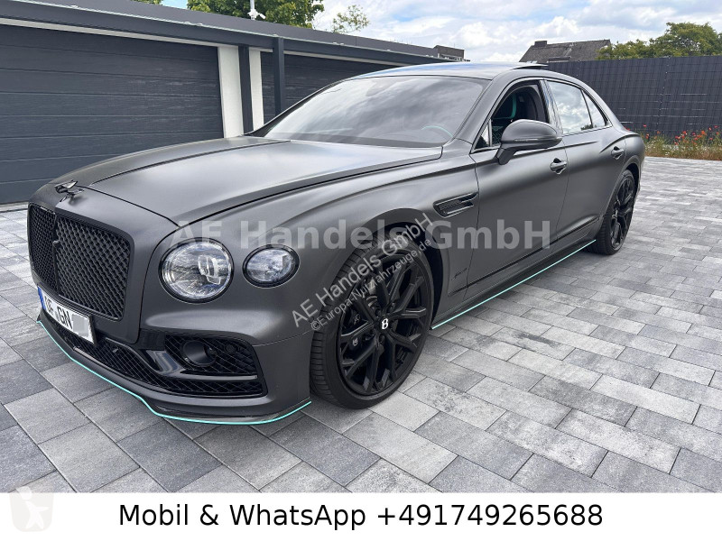 Samochód dostawczy Bentley Flying Spur Speed...