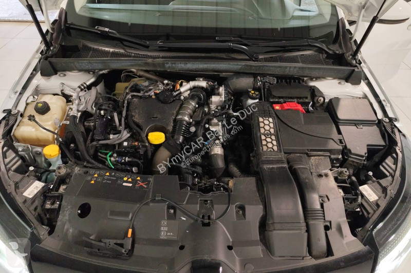 Užitkové vozidlo Renault Megane IV Berline Blue...