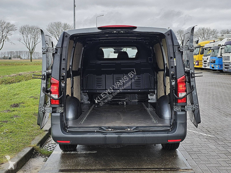 Užitkové vozidlo Mercedes L2 41kWh Navi Camera