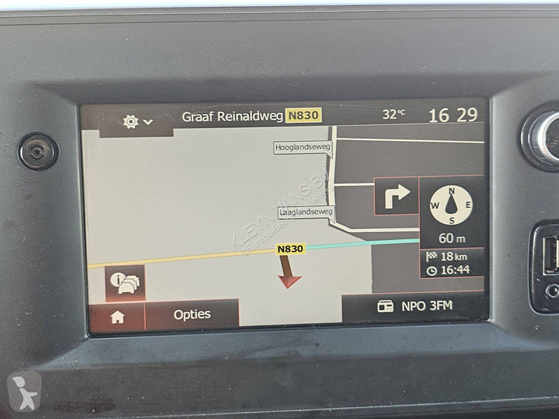 Véhicule utilitaire Renault T35 ac navi EURO6