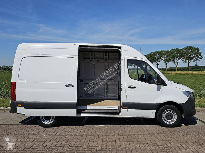 Bedrijfswagen Mercedes 314 L2H2 Mbux Automaat!