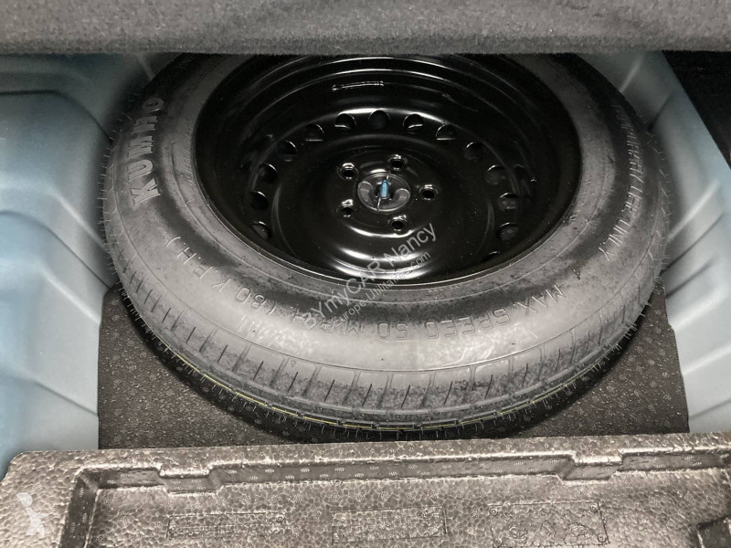 Autoutilitară Renault Arkana mild hybrid 140...