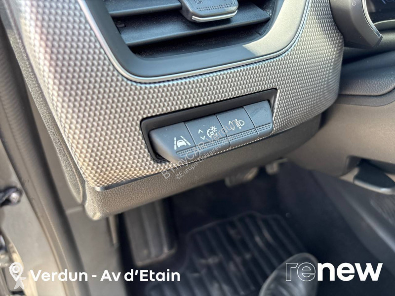 Autoutilitară Renault Arkana E-Tech 145 - 21B