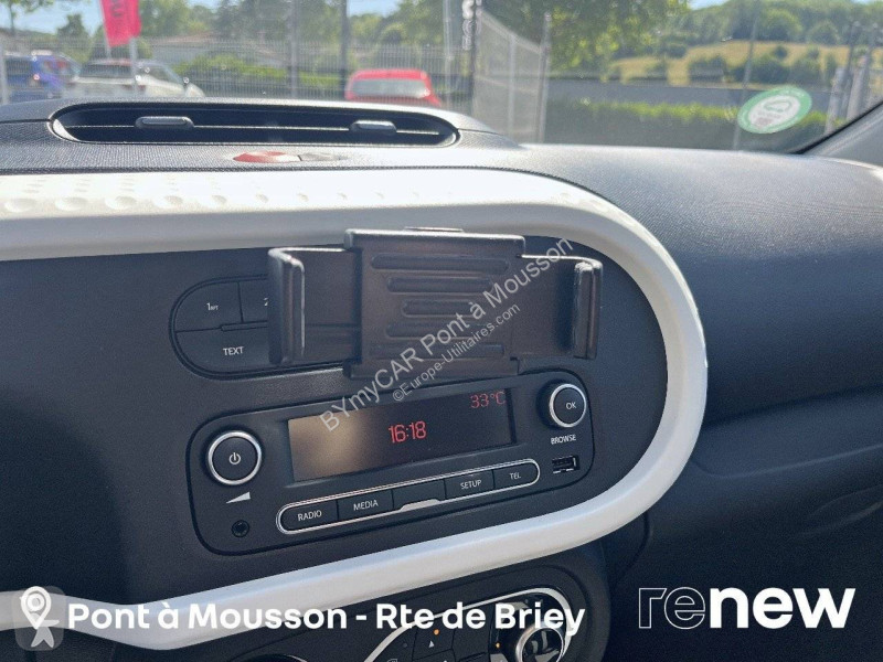 Autoutilitară Renault Twingo III Achat Intégral...